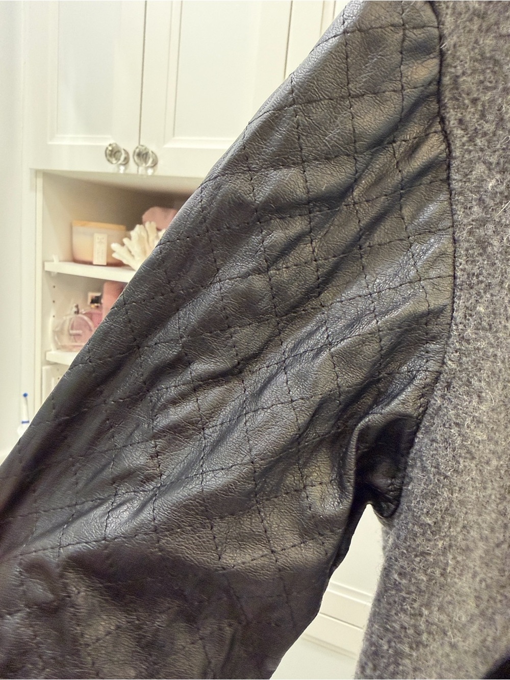 Smythe Gray Wool Bomber Jacket with Black Quilted Leather Sleeves - Picture 5 of 8